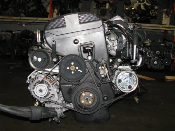 Mitsubishi 4G63T Engine